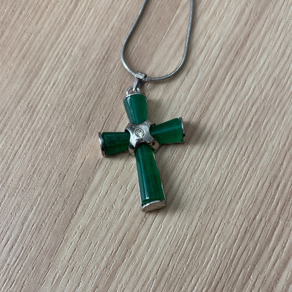 Elegant Green Jade Cross Pendant Necklace